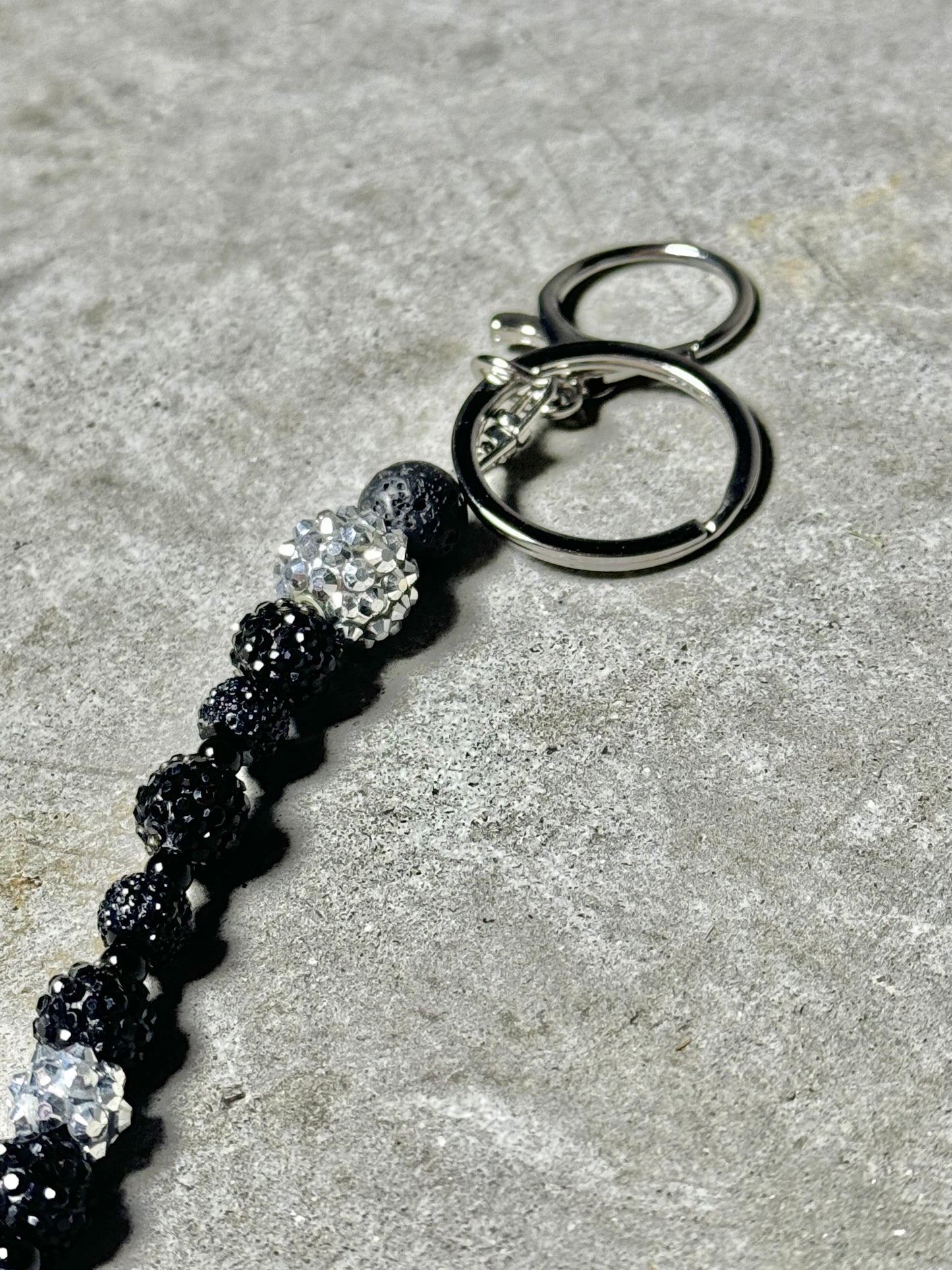 “MEN IN BLACK” Wallet Chain